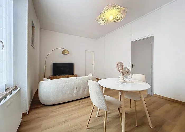 Le Petit Sud - Appartement Proche Des Halles - Wifi